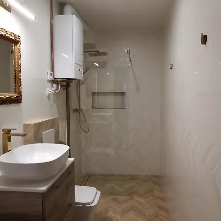 Pod Katedra 2 Aparthotel *